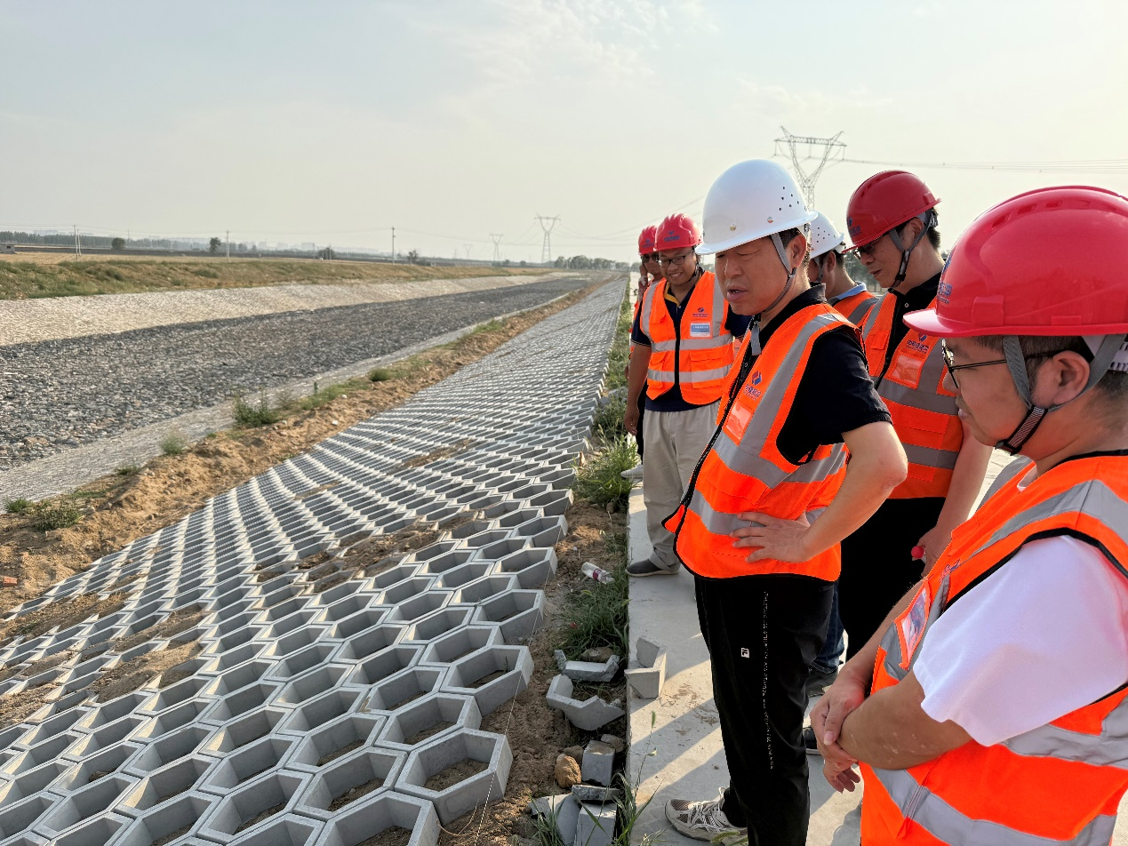 公司领导赴南水北调新乐、定州项目部慰问指导