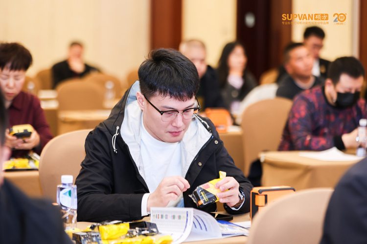 ‌同心二十载 共启新程 | 硕方集团二十周年代理商大会在京圆满举行