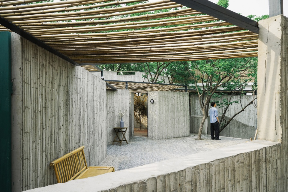 竹纹清水混凝土的外墙的装饰应用