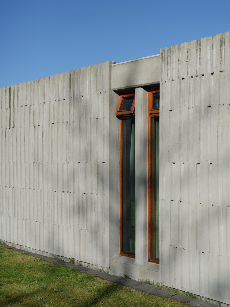 立体造型清水混凝土挂板在幕墙中的创新应用