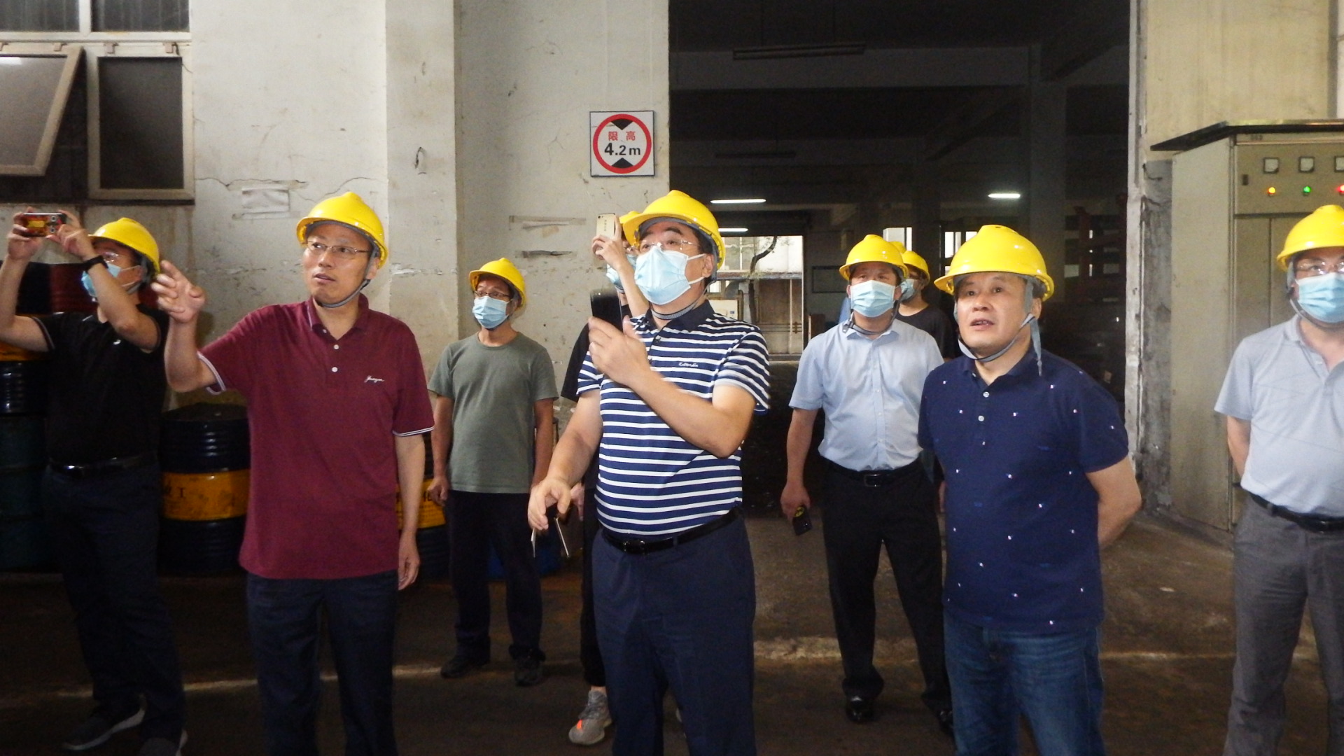 中国冶金地质总局丁传锡副局长在黑旋风股份检查指导工作