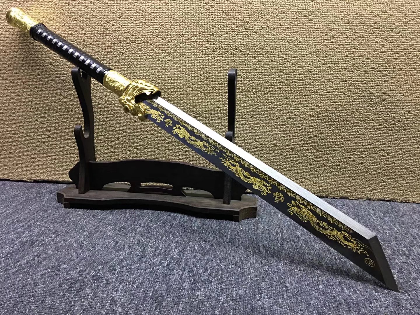 7cm,厚0.60,净重1450kg,高锰钢研磨开锋特制工艺380