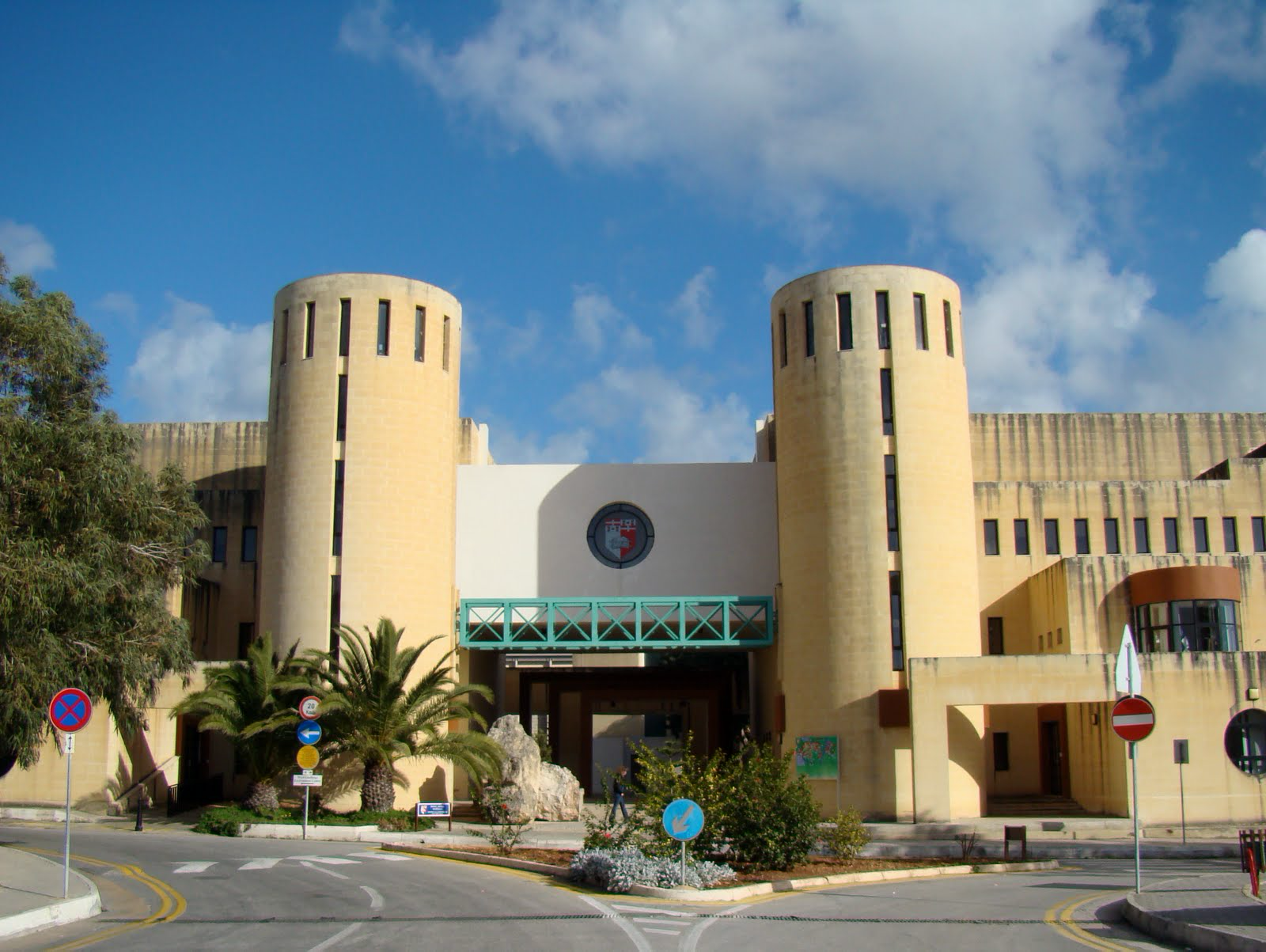 马耳他大学-一兮教育