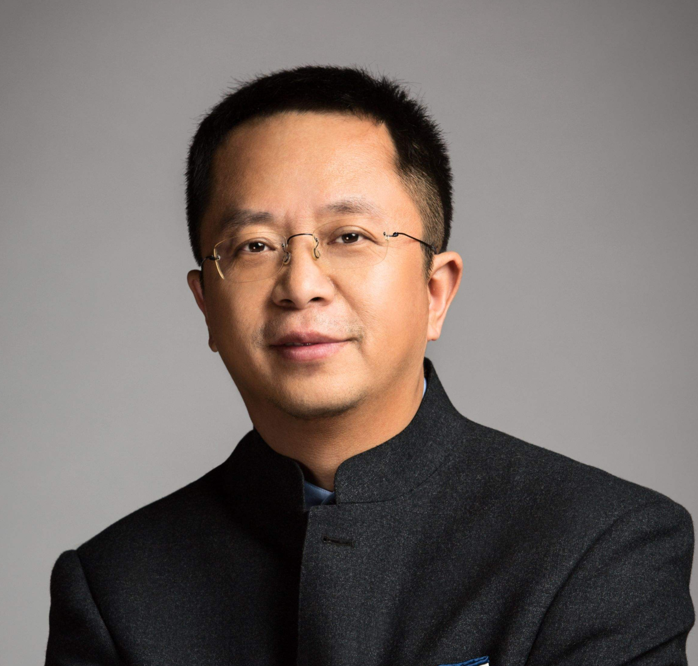 360公司创始人、董事长兼CEO