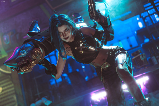 板烧鸡腿堡-英雄联盟-金克丝