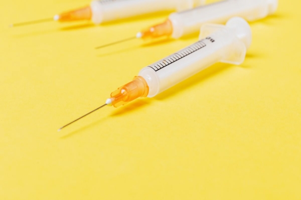 需要什么仪器杜绝重复使用一次性注射器？