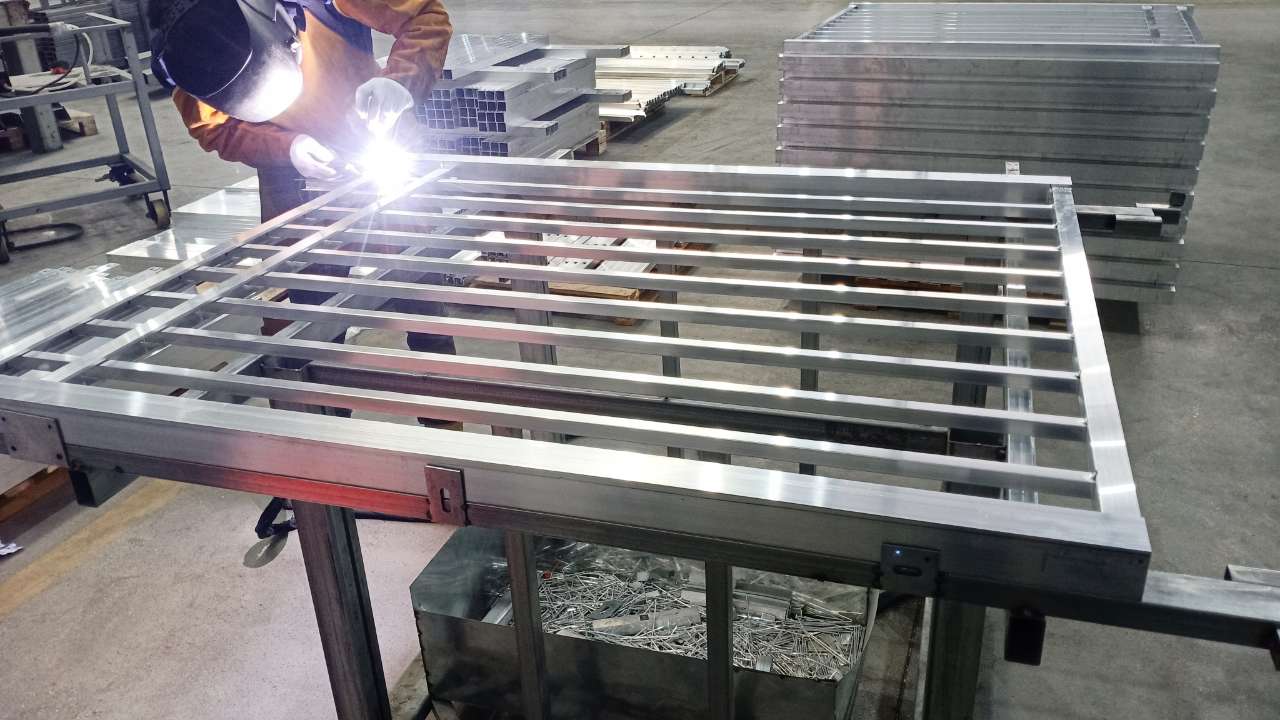 Aluminum Gate Welding