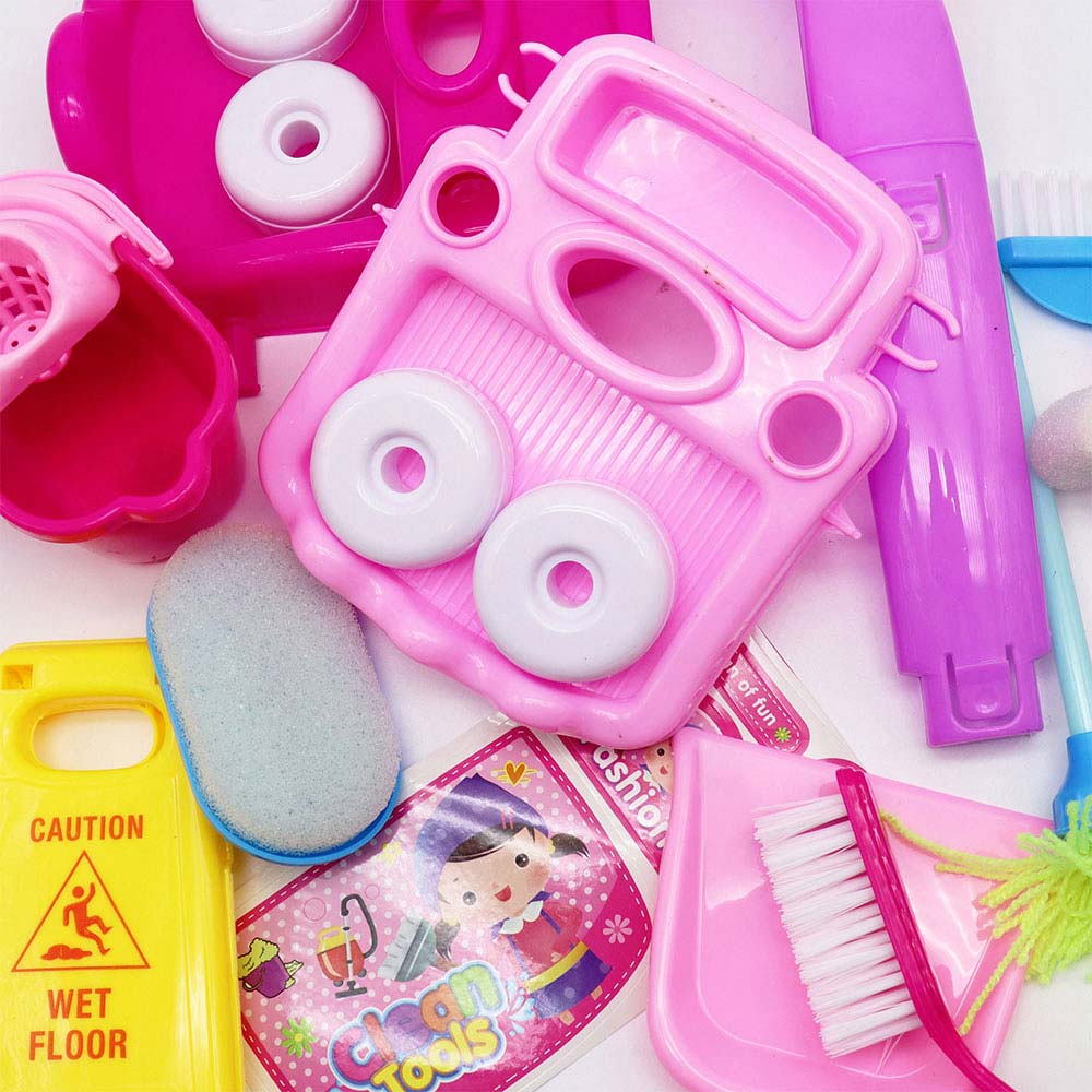 128575-Role_Play_Cleaning_Set-1000x1000-4_1800x1800