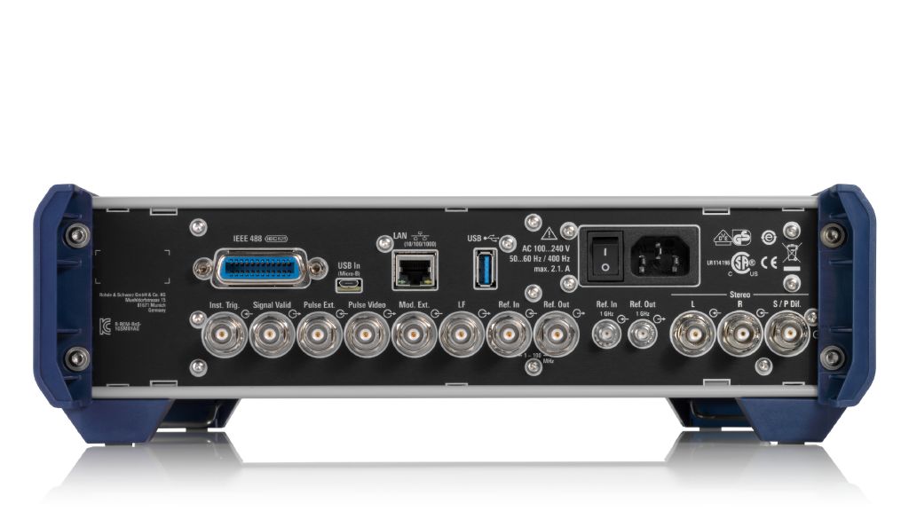 smb100b-rf-signal-generator-back-low-rohde-schwarz_200_63654_1024_576_3