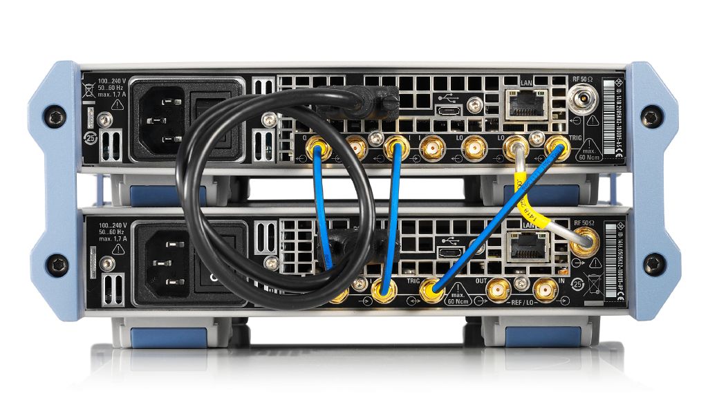 sgu100a-sgma-upconverter-back-view-rohde-schwarz_200_953_1024_576_2