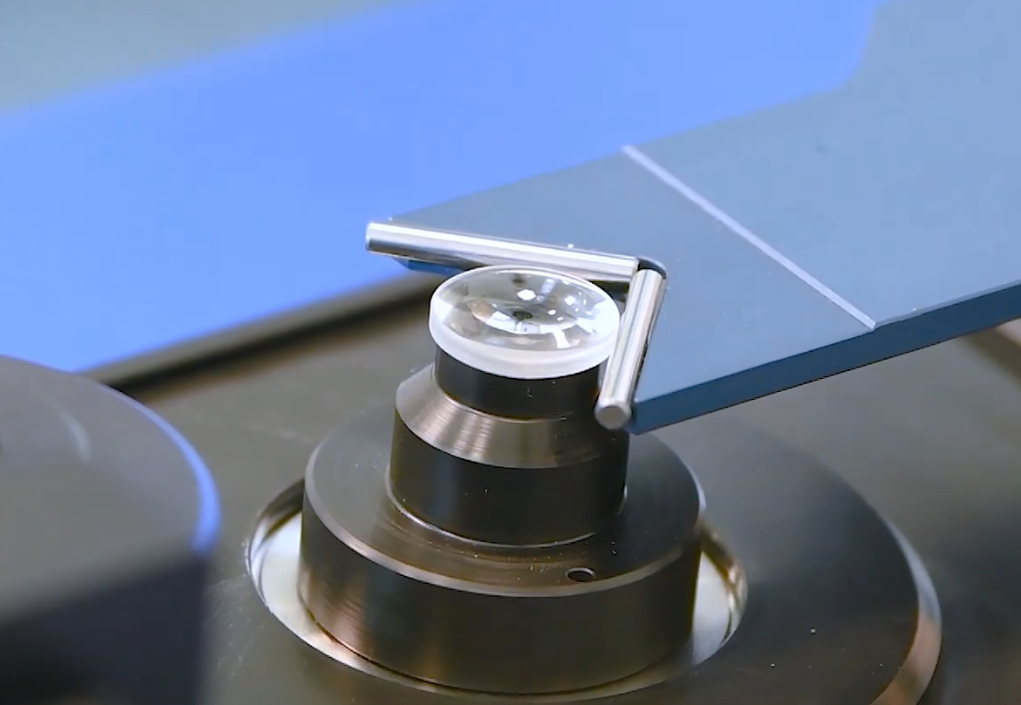 环形卡盘与V型块