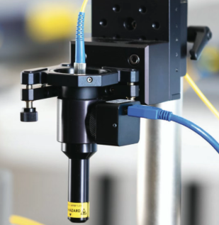 短相干干涉镜面定位仪寻峰方法及测量技术应用