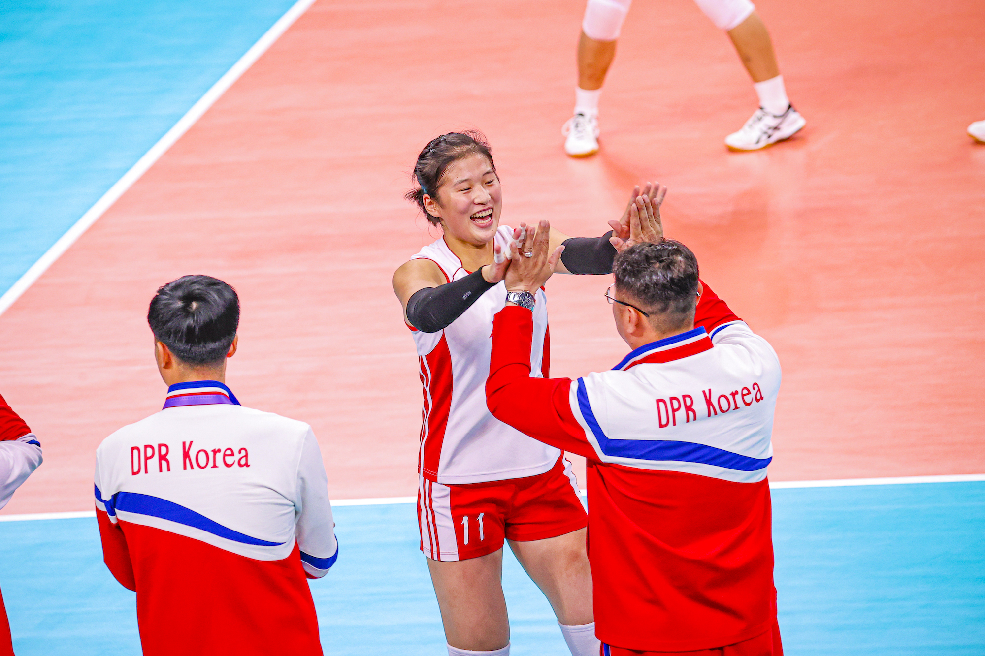 中国排球协会-亚运会中国女排3比0胜朝鲜