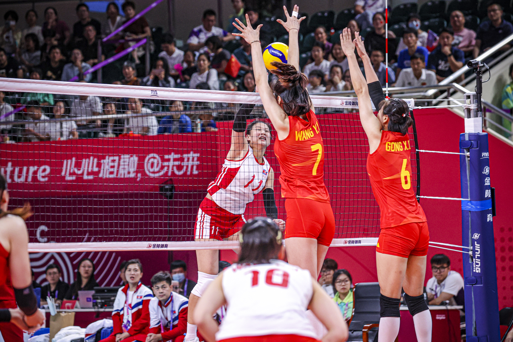 中国排球协会-亚运会中国女排3比0胜朝鲜