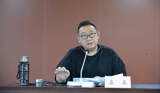 df825e260f77e46f00f7ebdbbde3af0