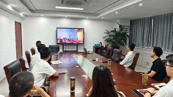 facf957b3e1da2a016af6d80808ddb85