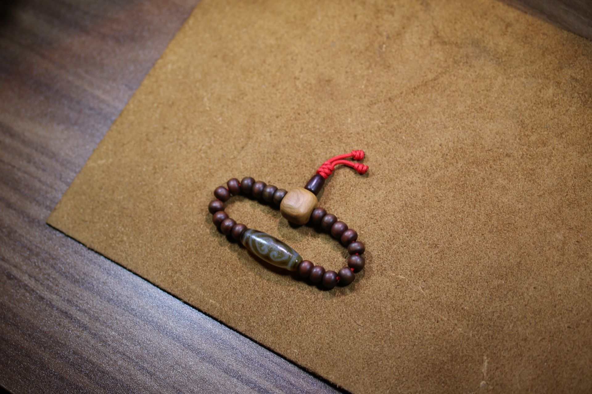 六道木手持带双心天珠_2024.10.25-4