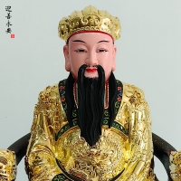 主3