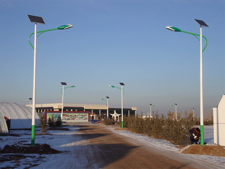 圖木舒克市的太陽能路燈