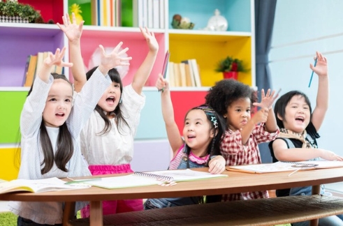 高二下学期学alevel来得及吗?alevel一年学的完吗