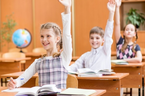 中国学生考alevel容易吗?高一学习的ap高二学alevel来得及吗