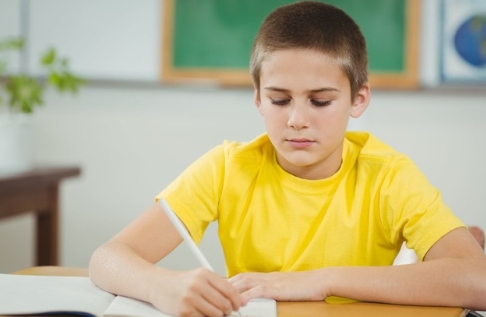 出国留学雅思要考多少分?雅思培训能提高英语成绩吗