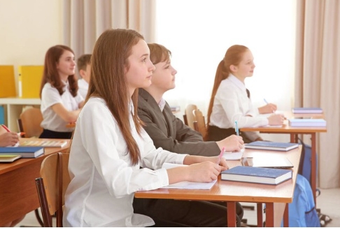 提高雅思写作分数的万能语句