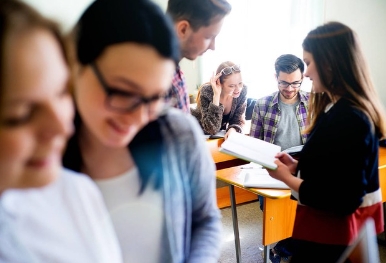 unlock课程有什么优势?附unlock英语教材每个阶段学习时长