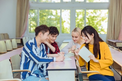 unlock教材123册学完什么水平?Unlock3适合初二开始学吗