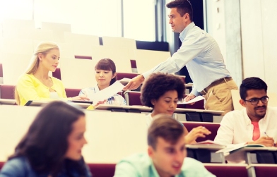 unlock教材一个级别学多久?unclock英语教材能自学吗