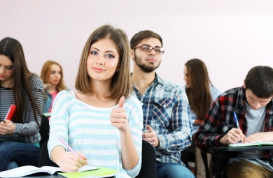 利用 Unlock 教材提升孩子阅读与写作能力的方法