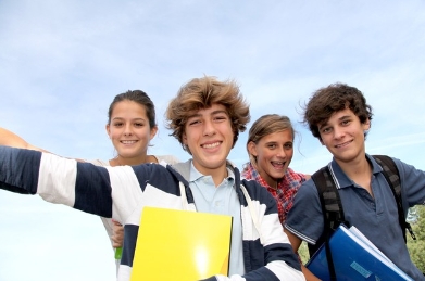 alevel有必修课吗?alevel可以脱产读吗