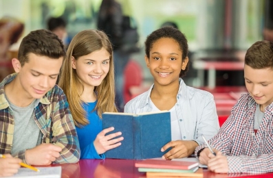 【苏州雅思口语培训班】大学生考雅思有用吗?