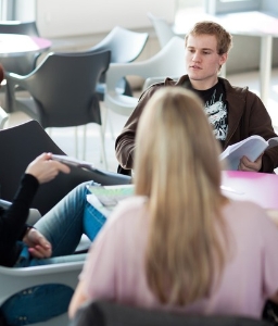 ib课程一定要在学校里学吗?ib有必要报班学吗