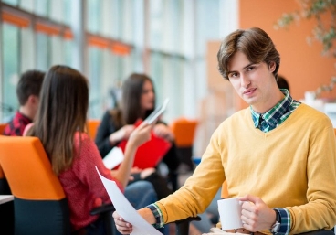 高二学雅思晚了吗?高二学雅思来得及吗