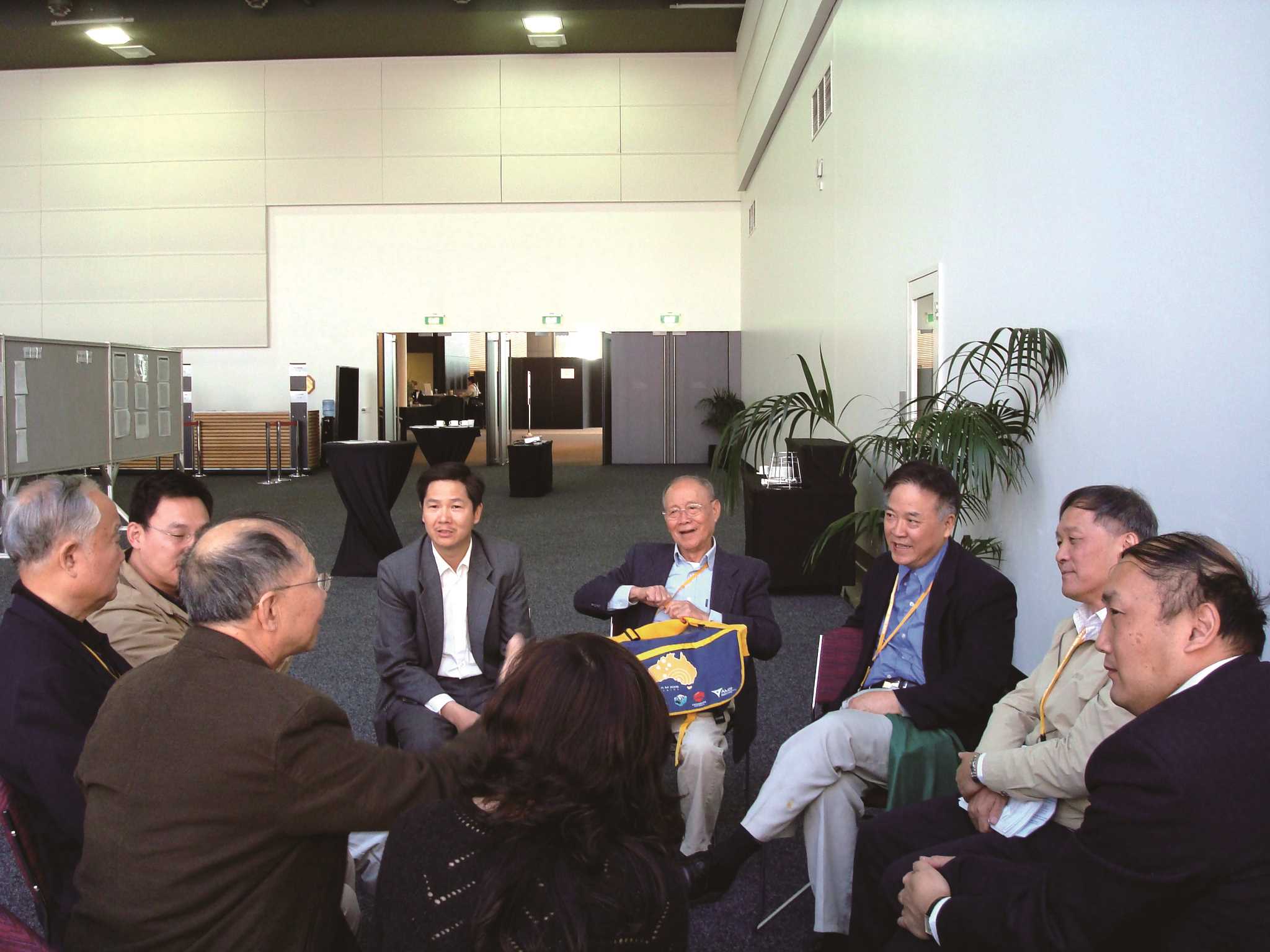 ICTAM2008在澳大利亚举行（2008年8月24-29日），中国力学学会成功申请到第23届国际理论与应用力学大会（ICTAM2012）的举办权，白以龙任大会主席。