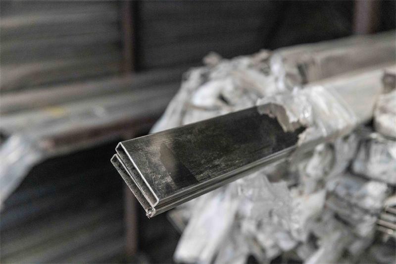 304不锈钢装饰方管