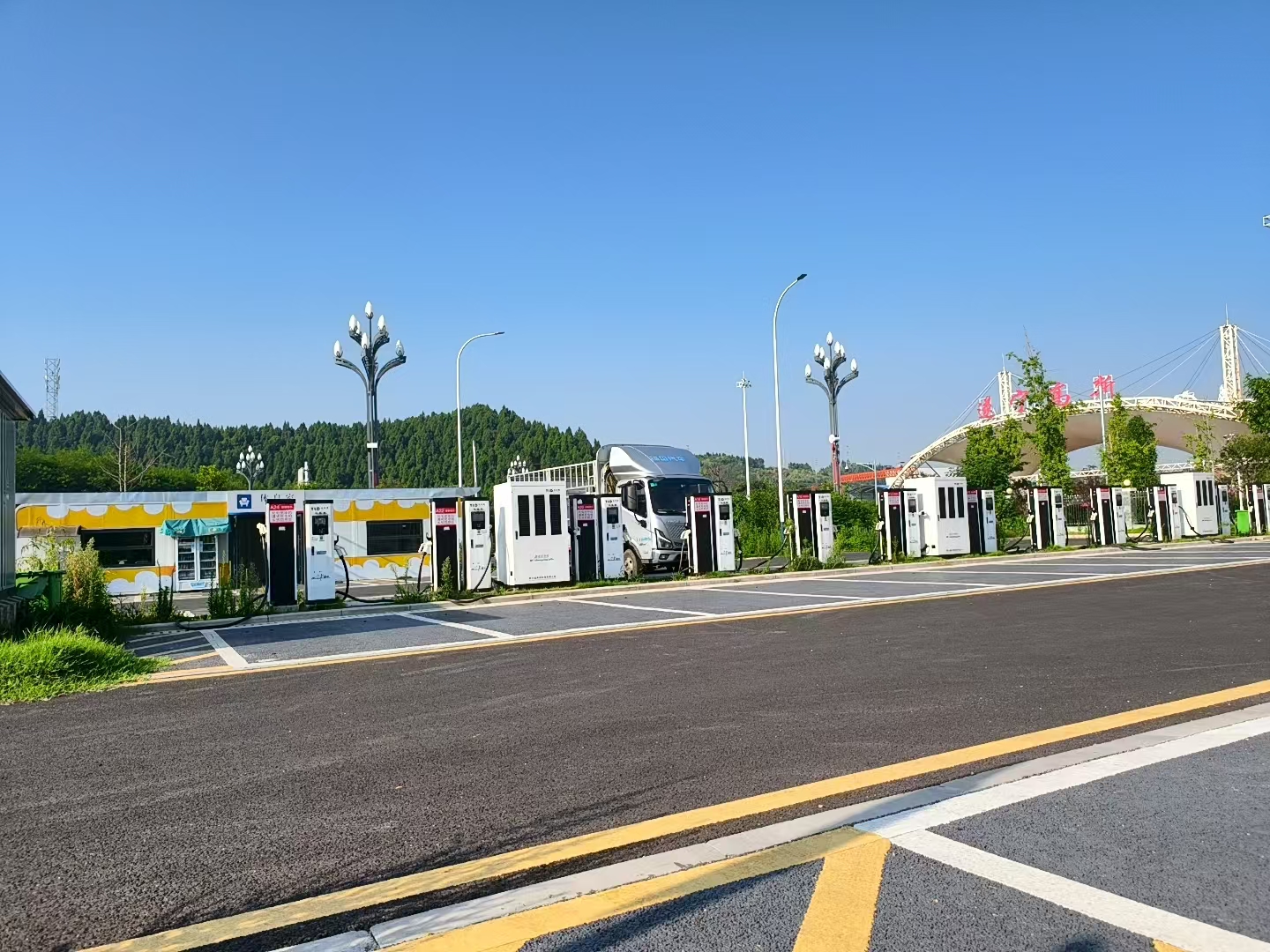 de3c66eeb80f42ae39d9964144de91e8