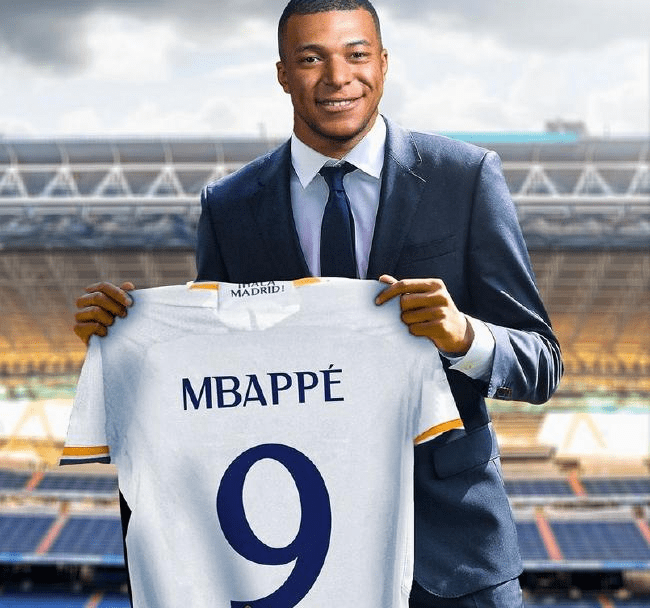 基利安·姆巴佩（Kylian Mbappé）简介