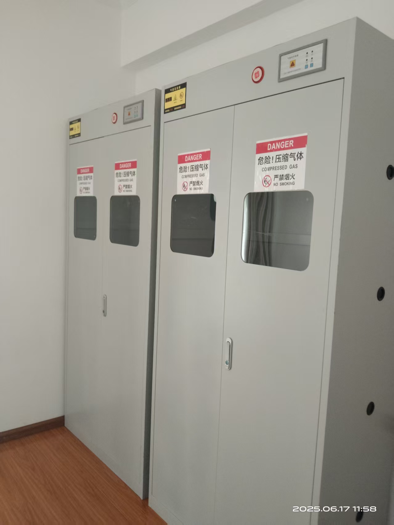 9c816e6bc2b465a432d6b41e50ddb99