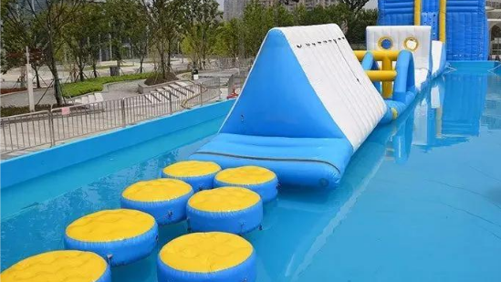 水上闯关4