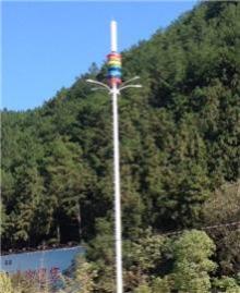 彩虹型路灯塔