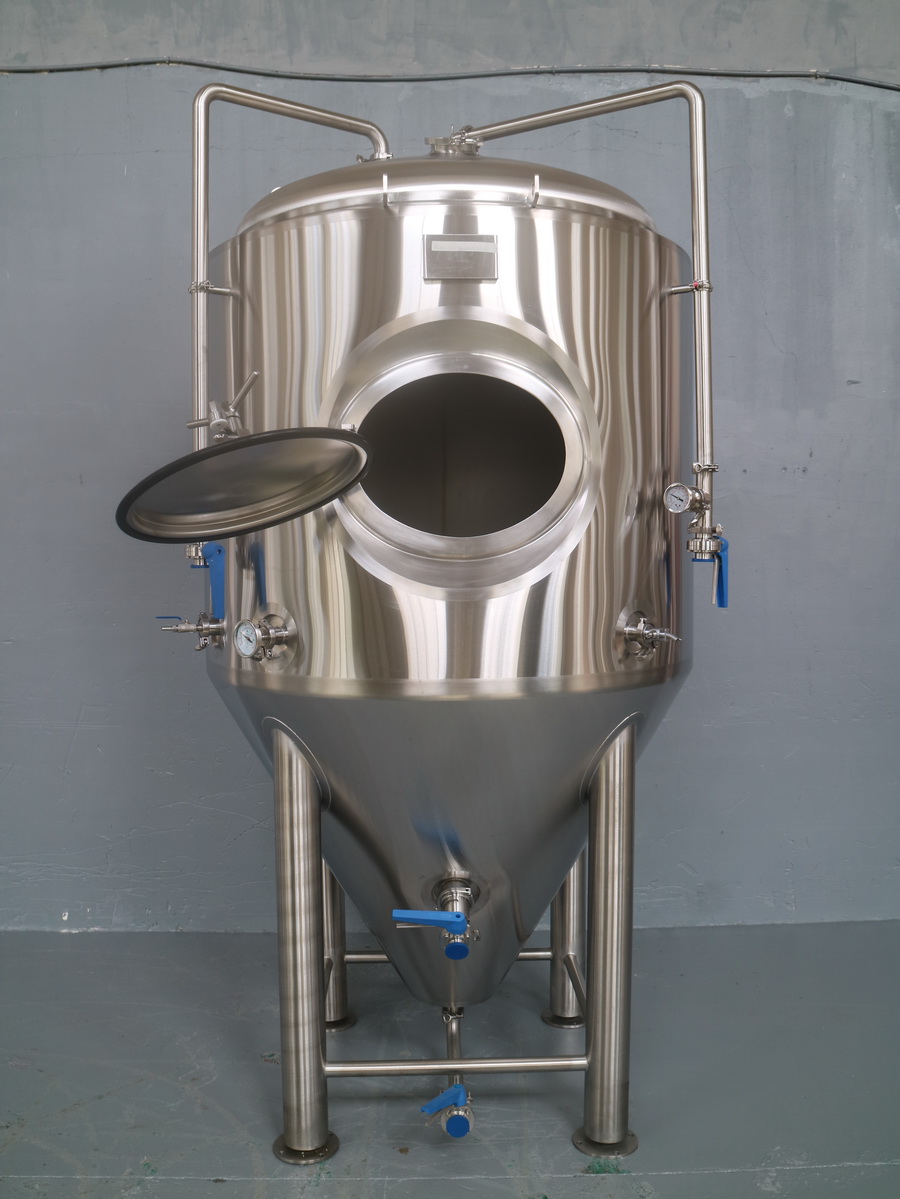 10BBLFermenter-2