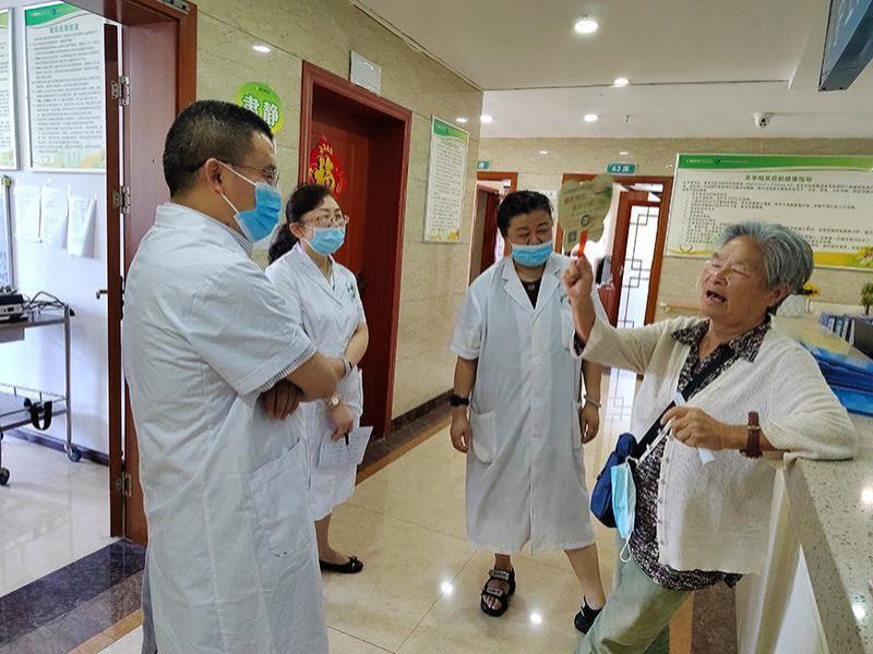 贵阳市第二人民医院康复科到我院义诊