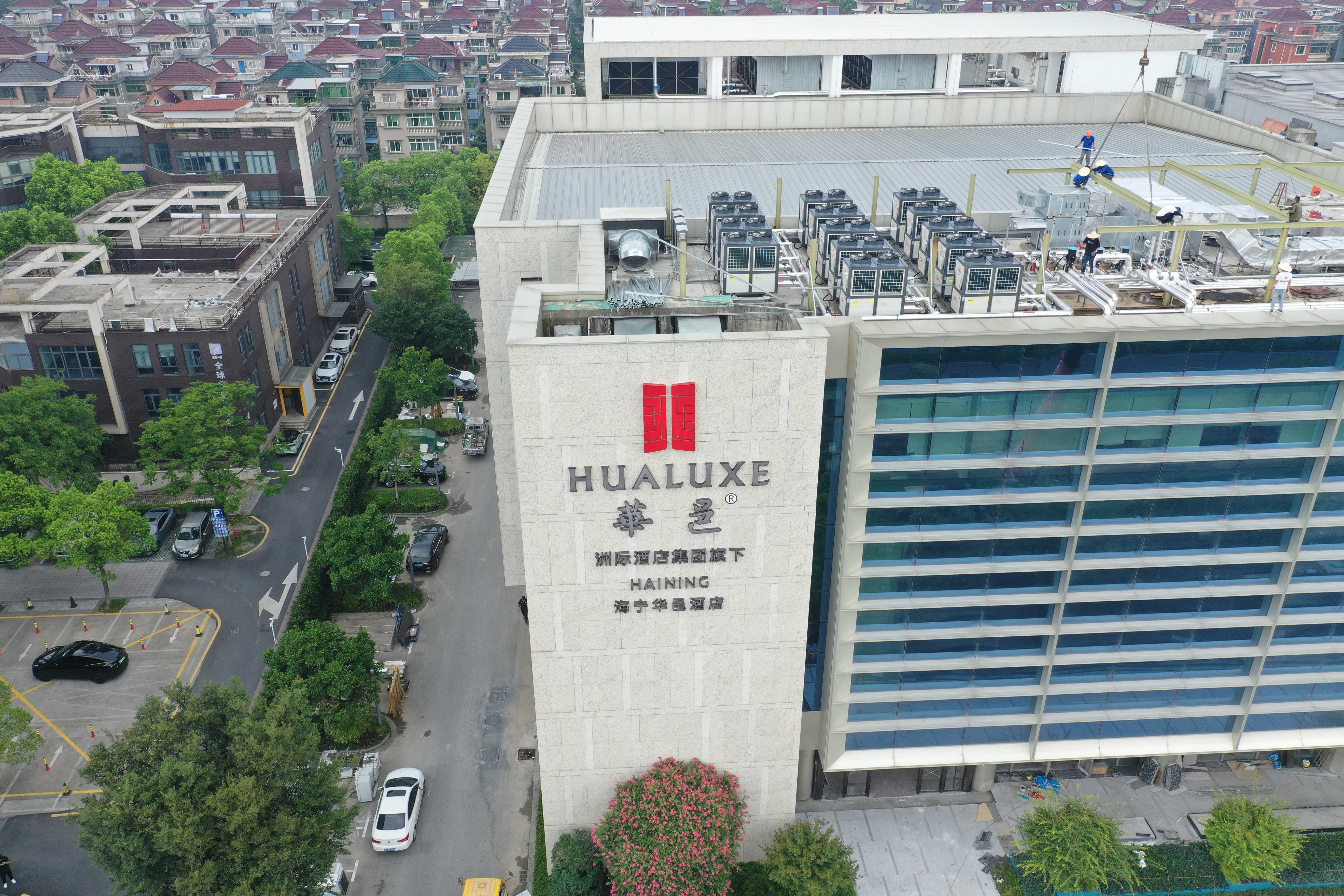 酒店