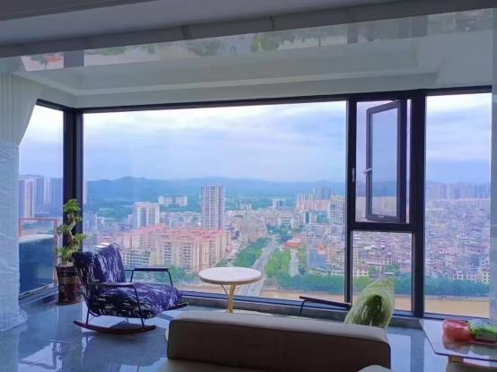 窗户外的风景

AI 生成的内容可能不正确。