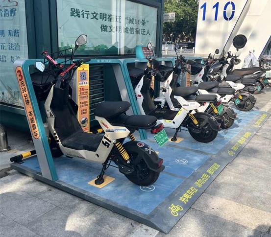 鹏飞吾限充，多米智行，电动自行车租赁，电瓶车租赁，电动两轮车智能无线充电，共享电单车智能无线充电桩