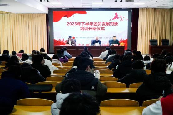 e7c258d4a96b4149686e18f4986ce6d1