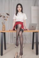脚尖微加固蕾丝一体吊带袜