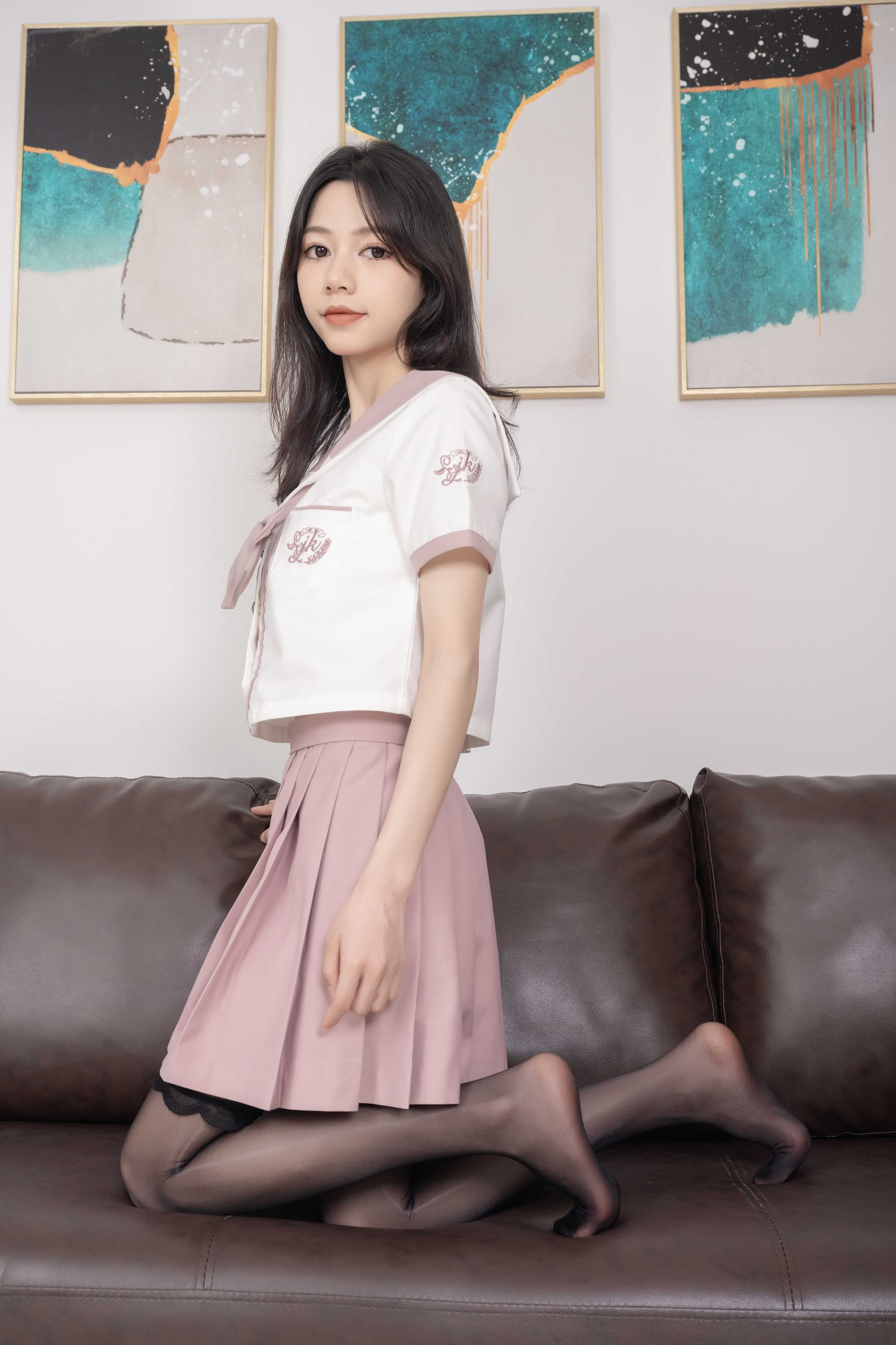 丝袜穿搭白色JK制服的淘宝图